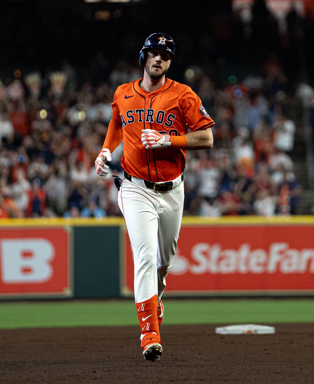 Foto de béisbol: jugador lanzando
